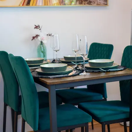 Neue 50qm 2 Bis 3 Personen Gern Mit Hund Grosser Garten Apartment
