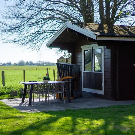 Neue 50qm 2 Bis 3 Personen Gern Mit Hund Grosser Garten Friedrichskoog