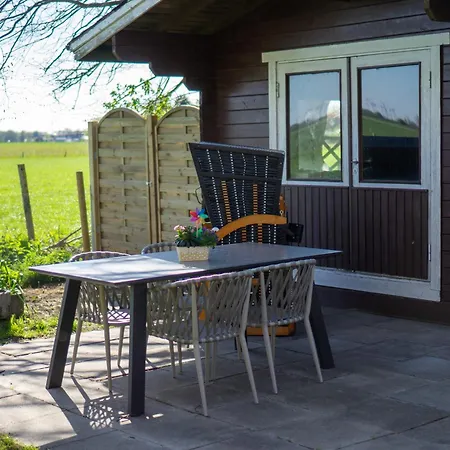 Neue 50qm 2 Bis 3 Personen Gern Mit Hund Grosser Garten Apartment Friedrichskoog